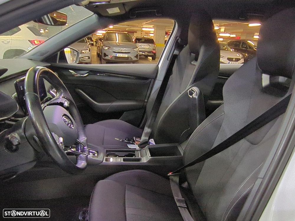 Skoda Octavia Break 1.4 TSI DSG Sportline - 6