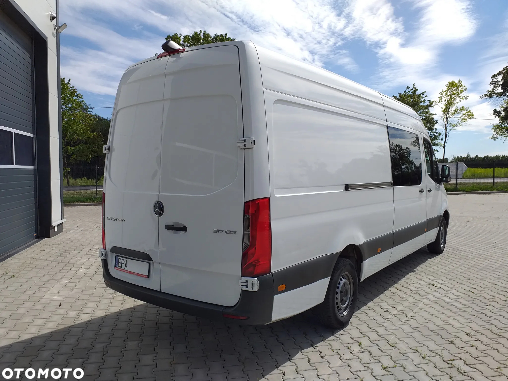 Mercedes-Benz SPRINTER 317 CDI MAXI BRYGADÓWKA 9 OSÓB OBROTOWE FOTELE NR.54 - 18