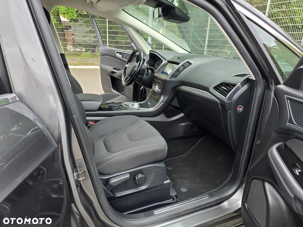 Ford S-Max 2.0 EcoBlue Titanium - 26