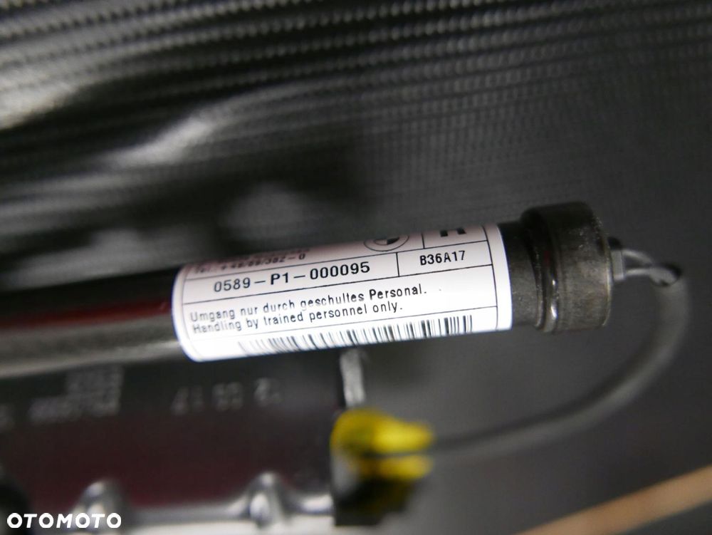 bmw f46 zawias maski prawy nabój pirotechniczny 7348856 7300522 - 7