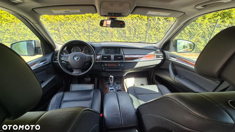 BMW X5 xDrive35i Edition Exclusive - 31