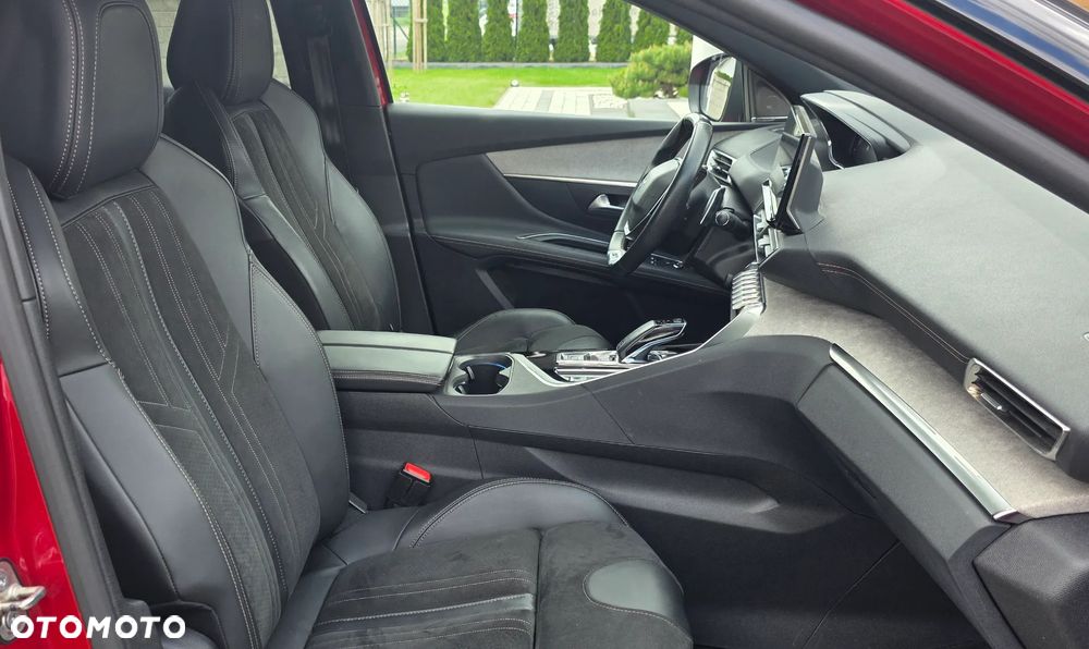 Peugeot 3008 1.5 BlueHDi GT S&S EAT8 - 33