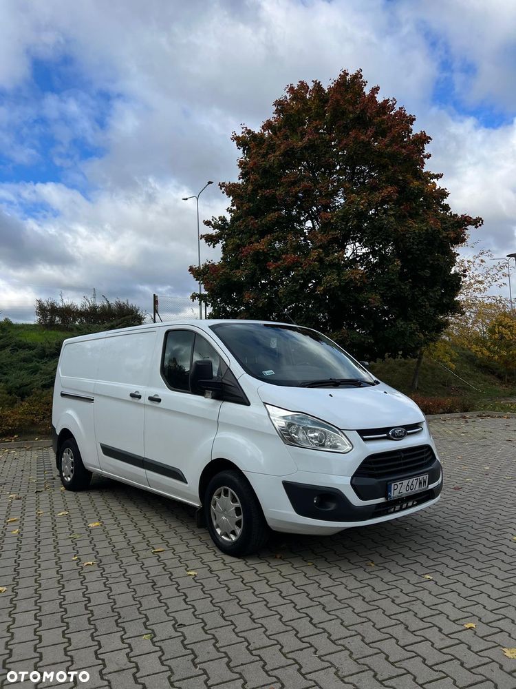 Ford TRANSIT CUSTOM - 1