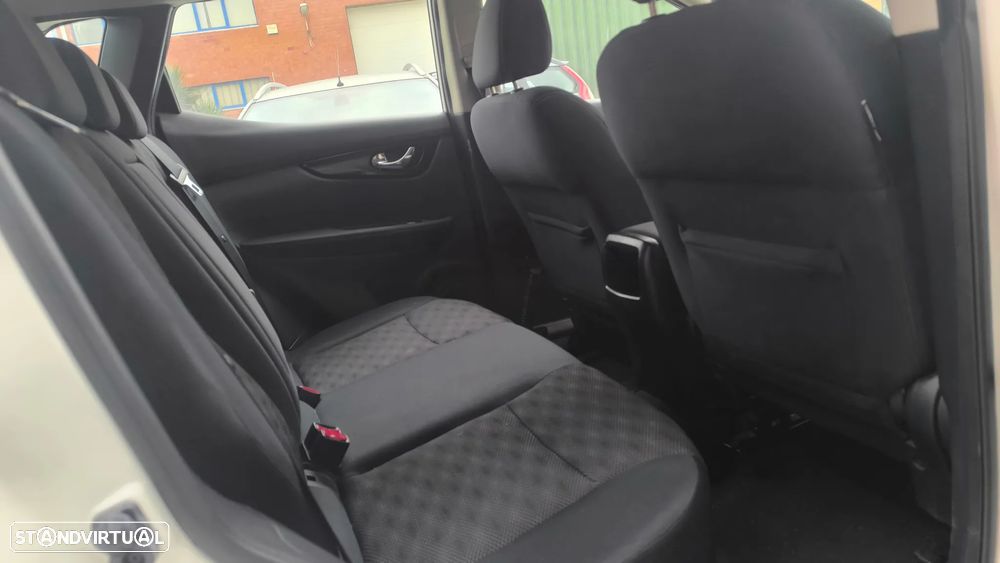 Nissan Qashqai 1.5 dCi Acenta RS - 12