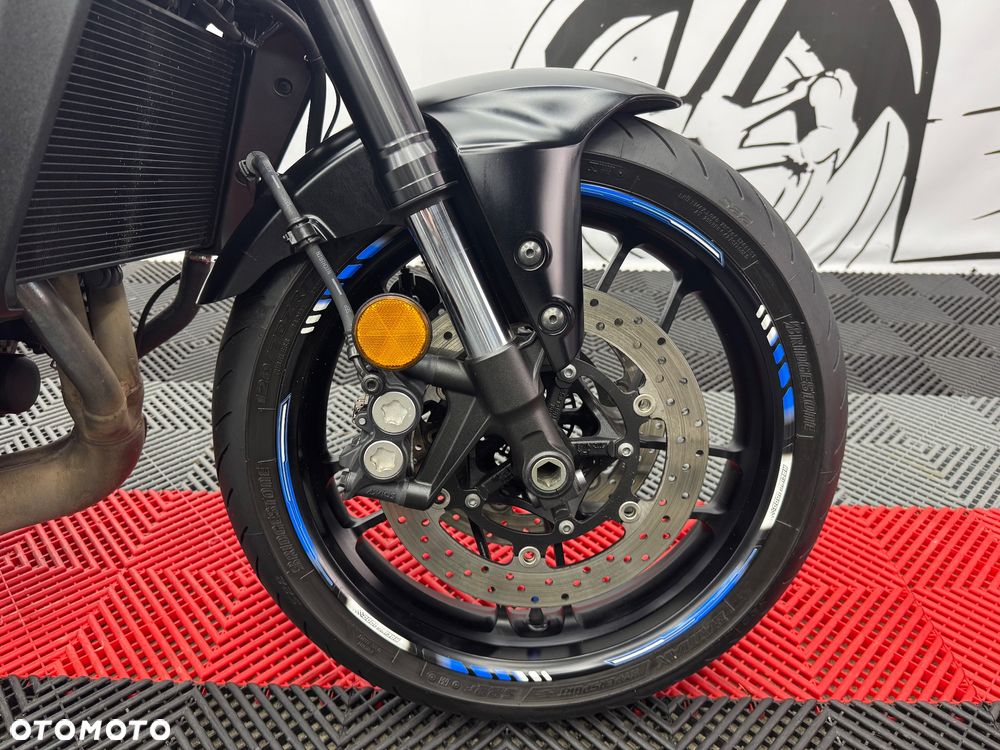 Yamaha MT - 38