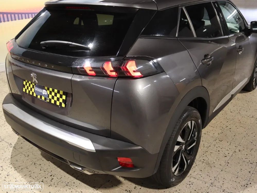 Peugeot 2008 1.2 PureTech Allure Pack - 36