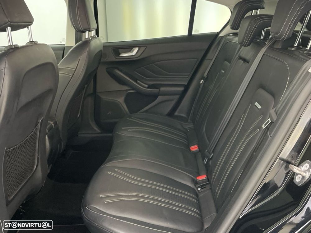 Ford Focus 1.0 EcoBoost Vignale - 12