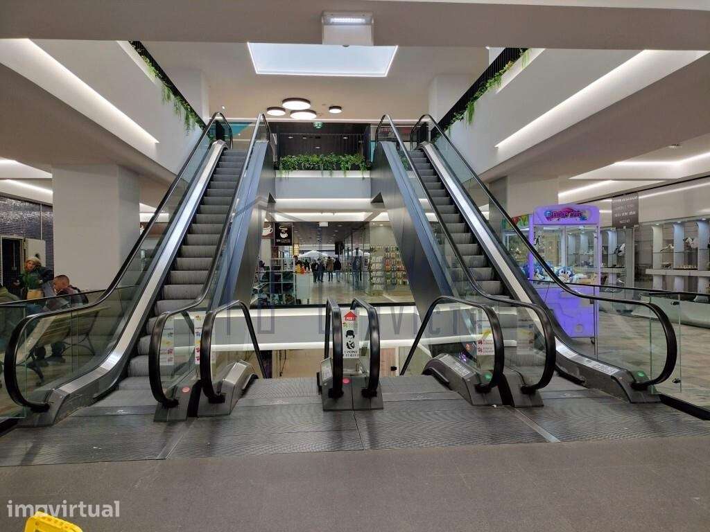 Loja para arrendamento na Rotunda da Boavista - Grande imagem: 5/8