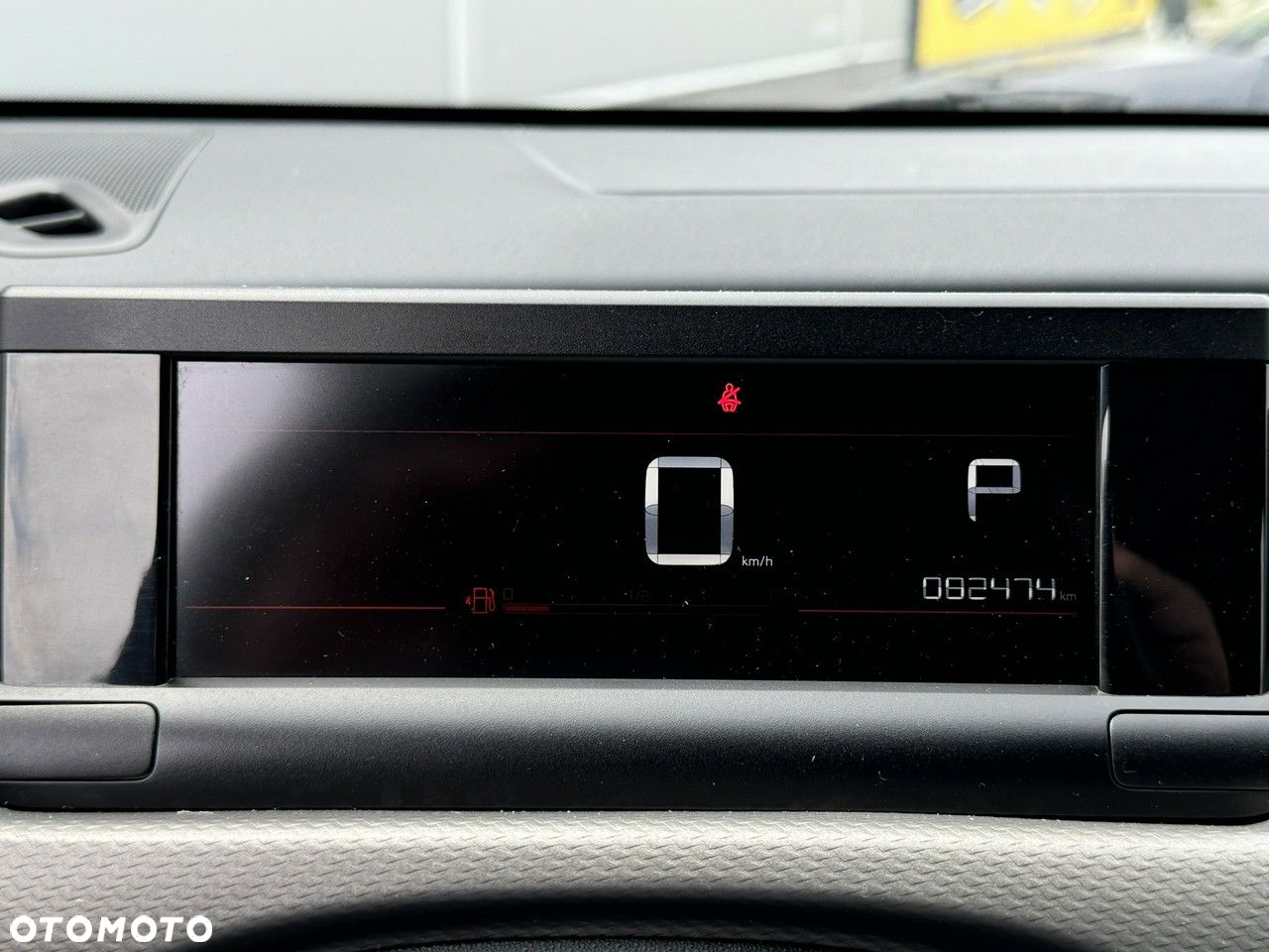 Citroën C4 Cactus PureTech 110 Stop&Start EAT6 Shine - 24