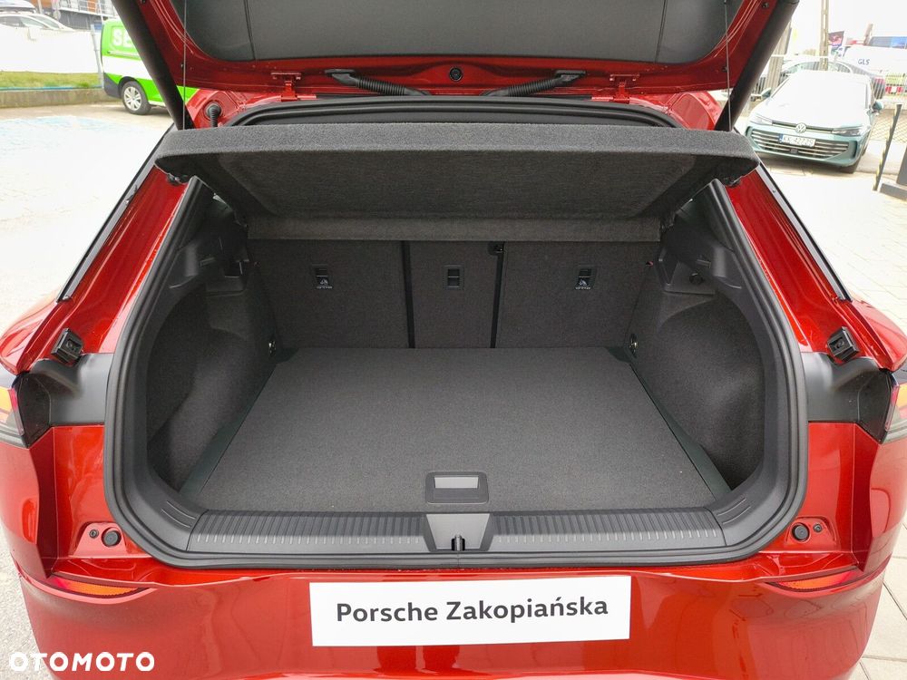 Volkswagen T-Roc - 7