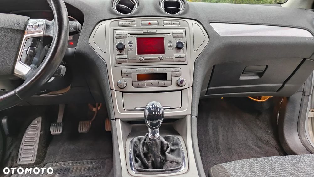 Ford Mondeo - 7