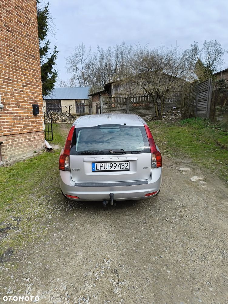 Volvo V50 2.0D DPF Summum - 13