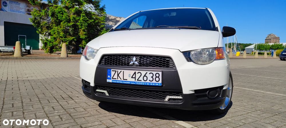 Mitsubishi Colt 1.3 Inform - 14