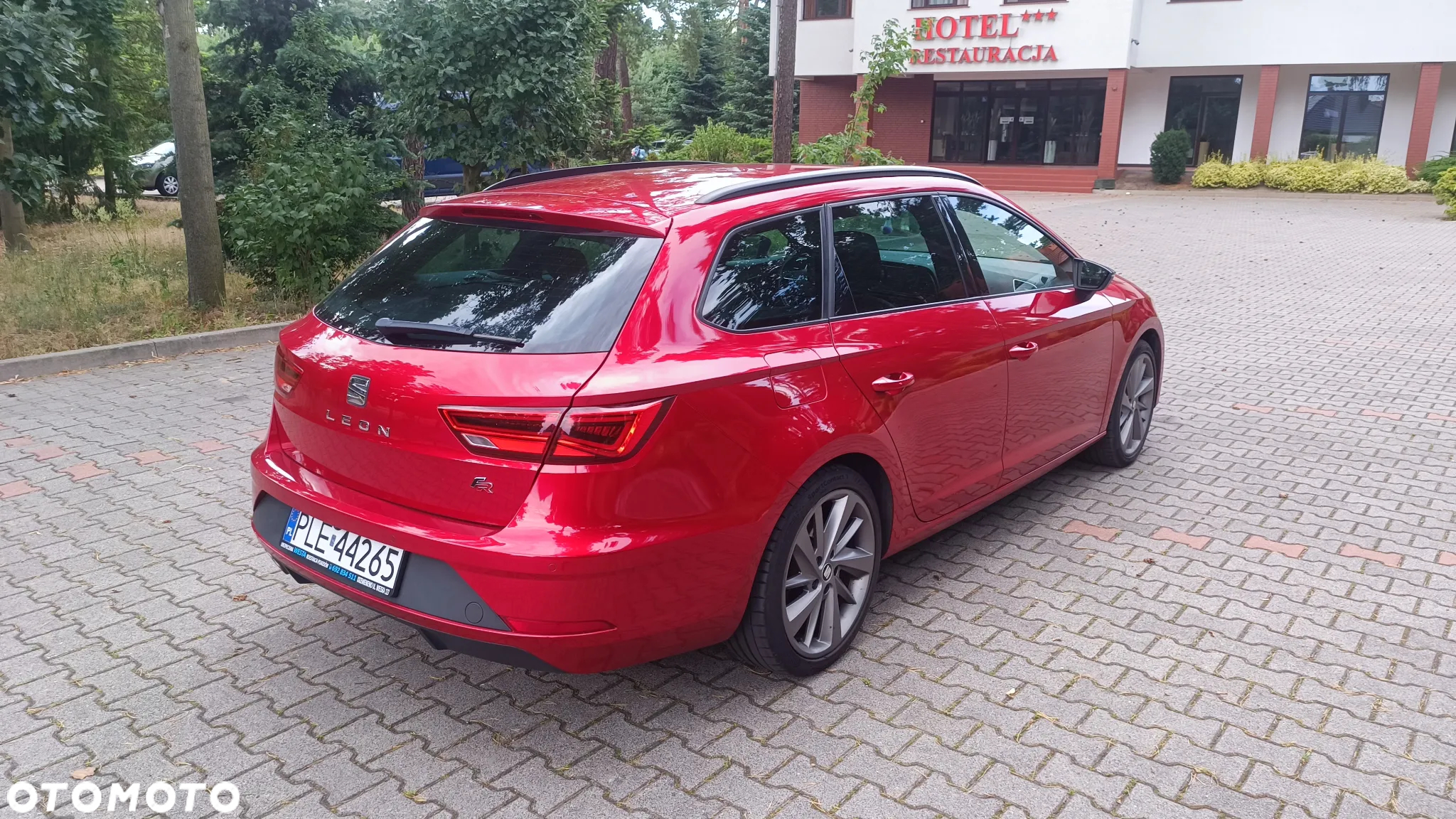 Seat Leon ST 2.0 TDI DPF DSG FR - 7