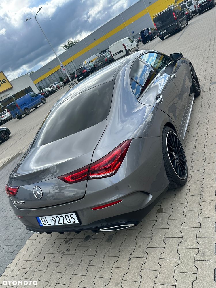 Mercedes-Benz CLA 180 AMG Line 7G-DCT - 7