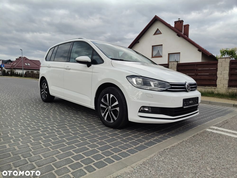 Volkswagen Touran 2.0 TDI SCR UNITED - 18
