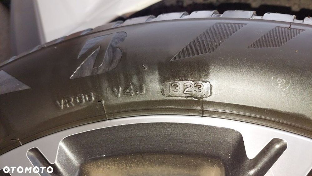 Subaru Forester 2.0 XT Platinum Lineartronic - 20