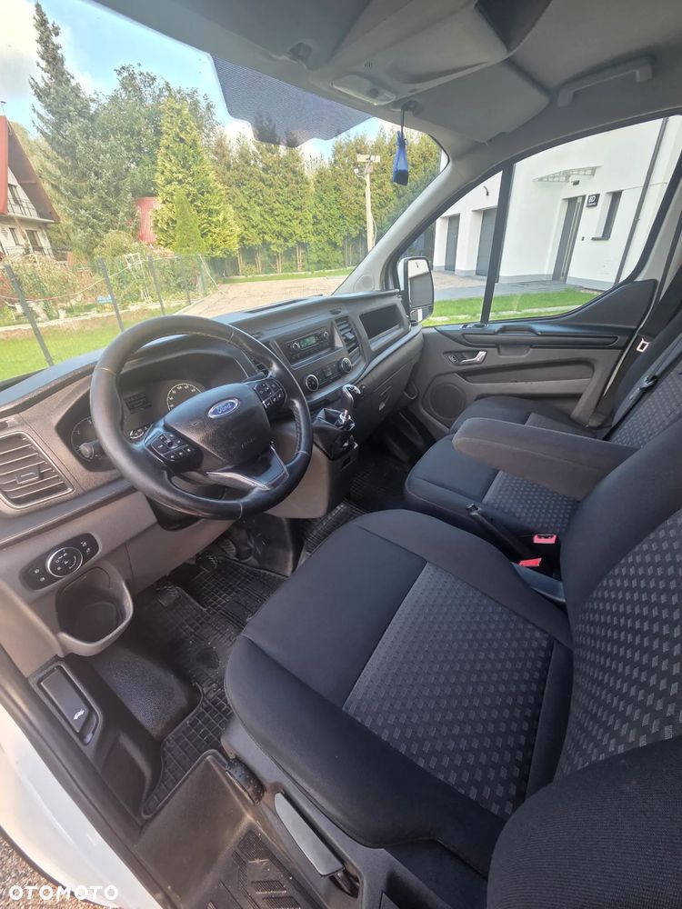 Ford Transit Custom - 8