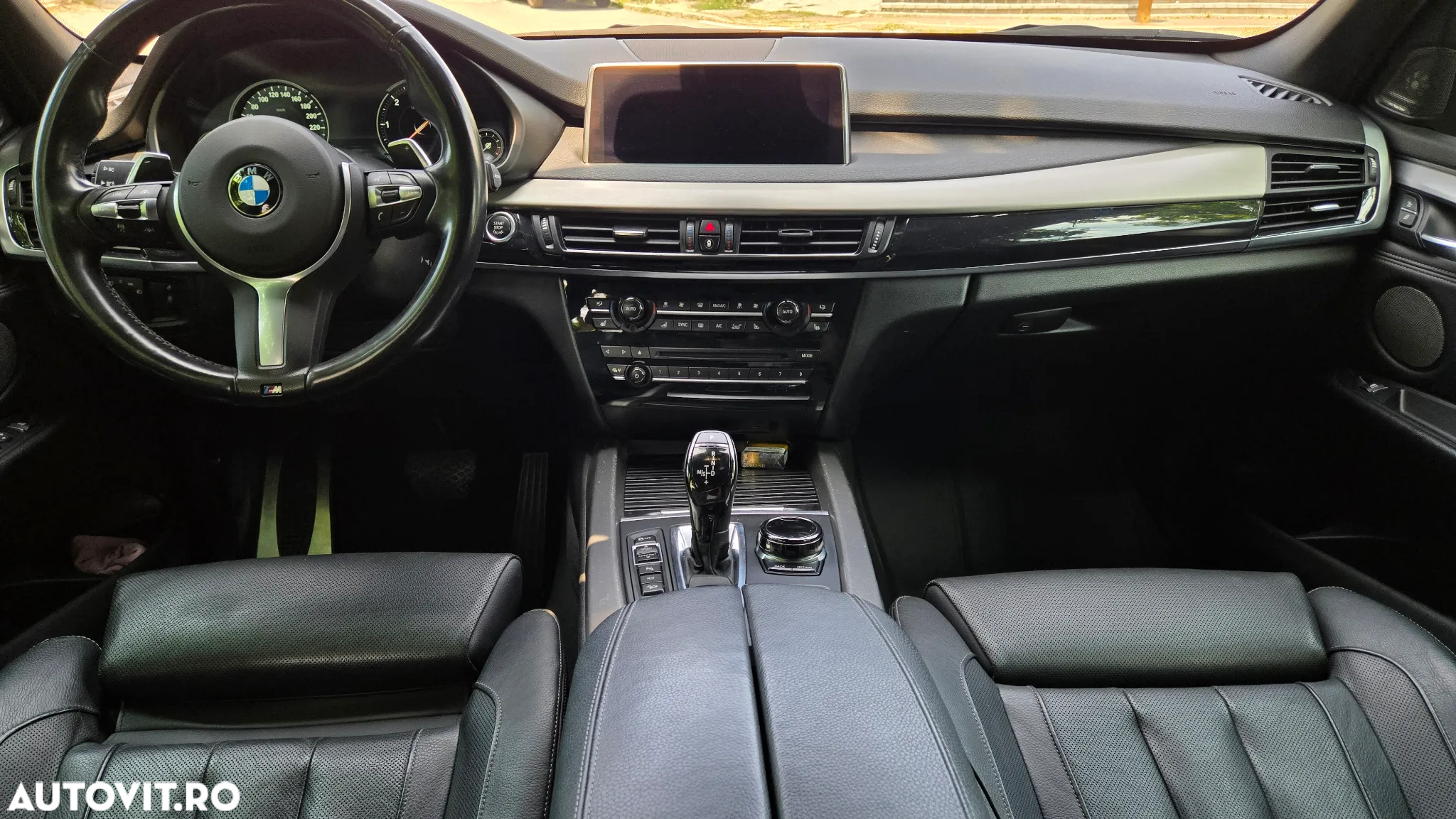 BMW X5 xDrive40d - 8