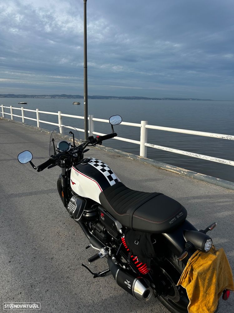 Moto Guzzi V7 Stone Ten Nova - 33