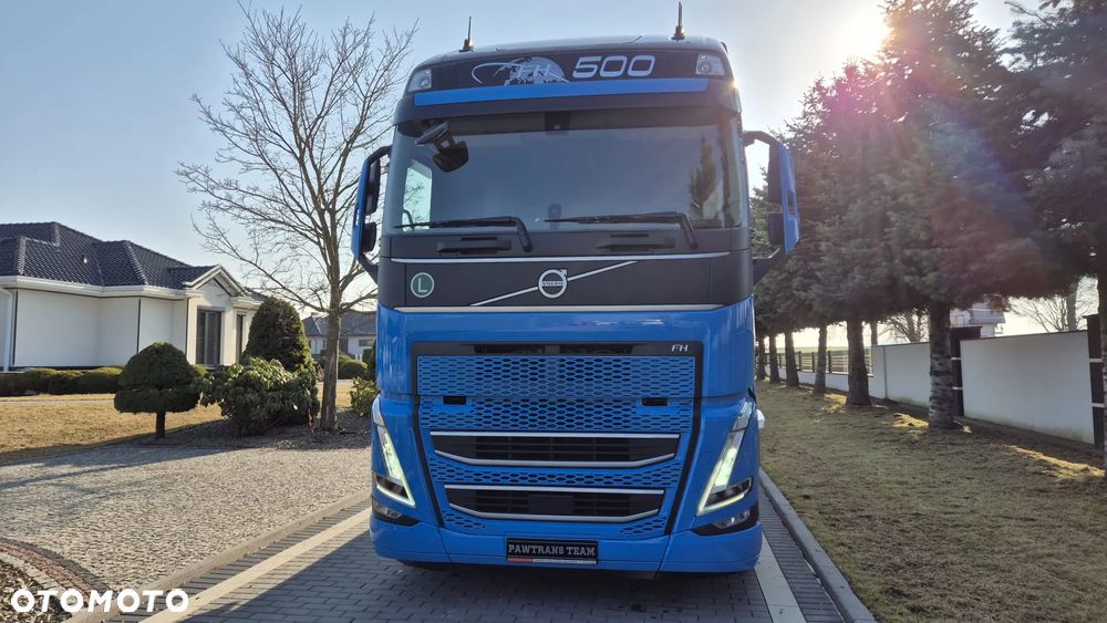 Volvo VOLVO///FH500///2024/// GLOBETROTTER///XXL///JEDYNE  180 TYS KM///FULL LED///VIRTUAL COCPIT///RADARY///KAMERY/// ALUFELGI///KLIMATYZACJA  POSTOJOWA///ZABUDOWY  MIĘDZYOSIOWE///SKÓRY/// STAN JAK NOWY - 2
