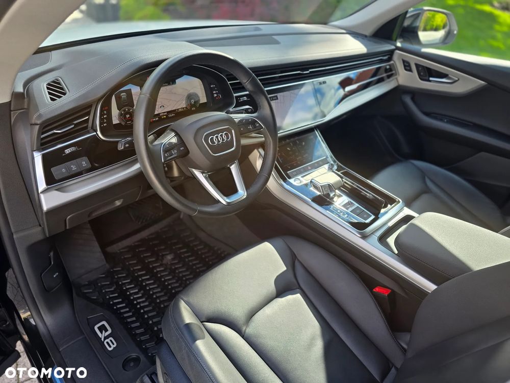 Audi Q8 - 14