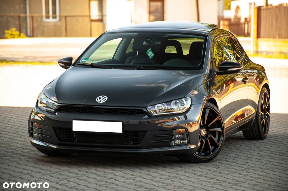 Volkswagen Scirocco 2.0 TSI (BlueMotion Technology) DSG - 6