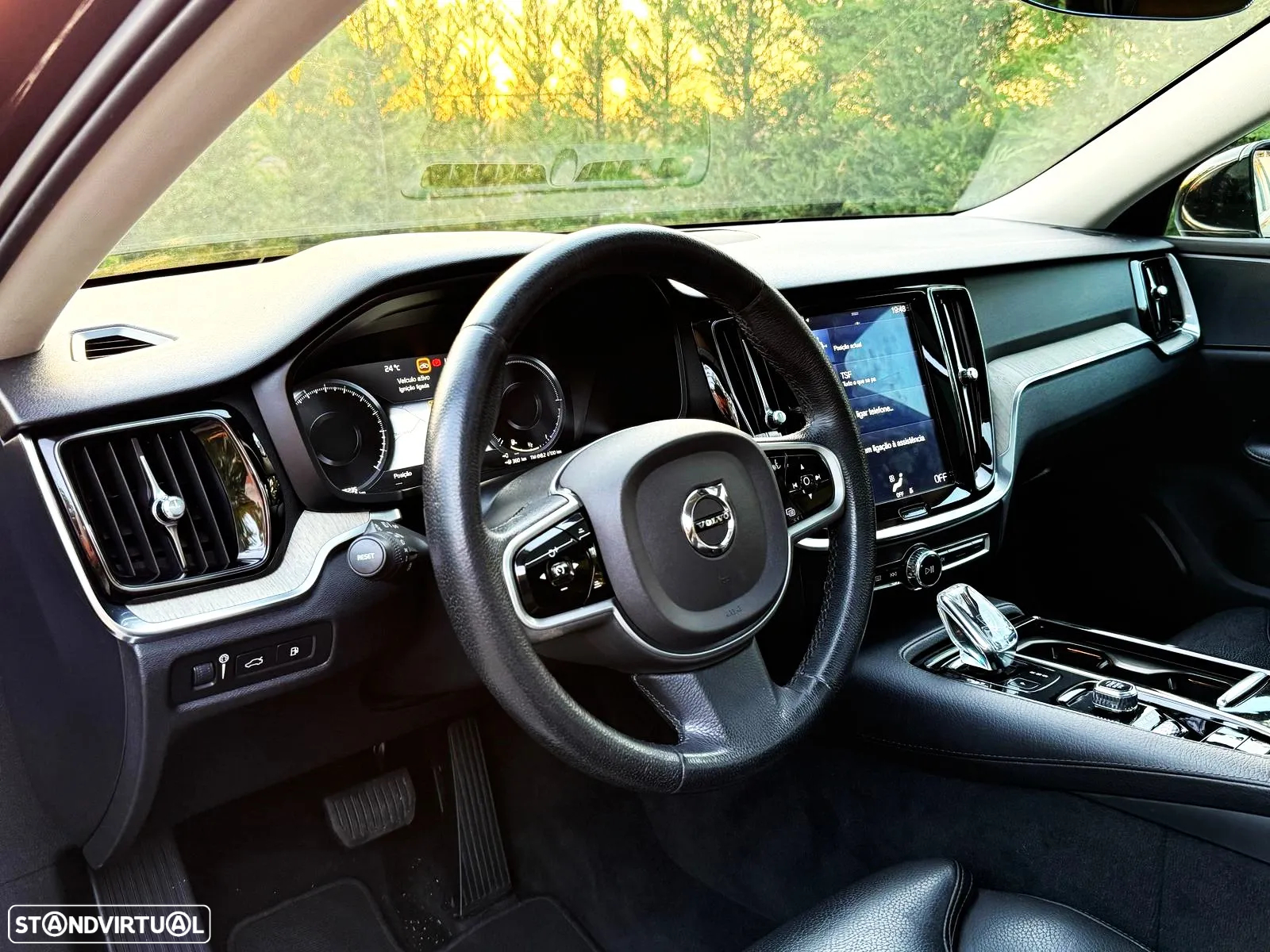 Volvo V60 2.0 T8 AWD TE Inscription Expression - 14