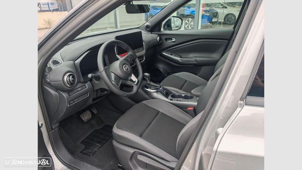 Nissan Juke 1.6 Hybrid N-Connecta Two Tone - 8