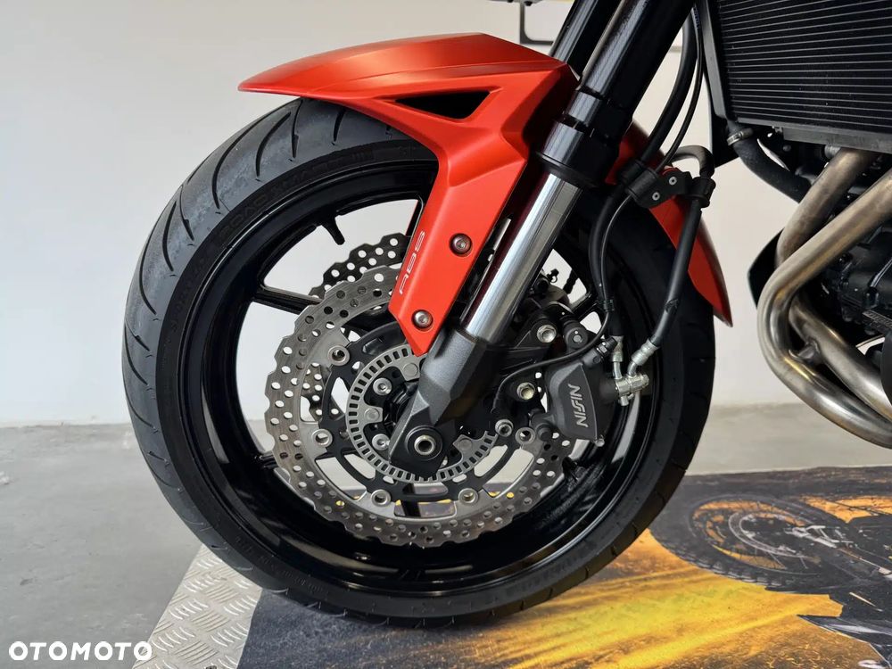 Kawasaki Versys 650 - 17