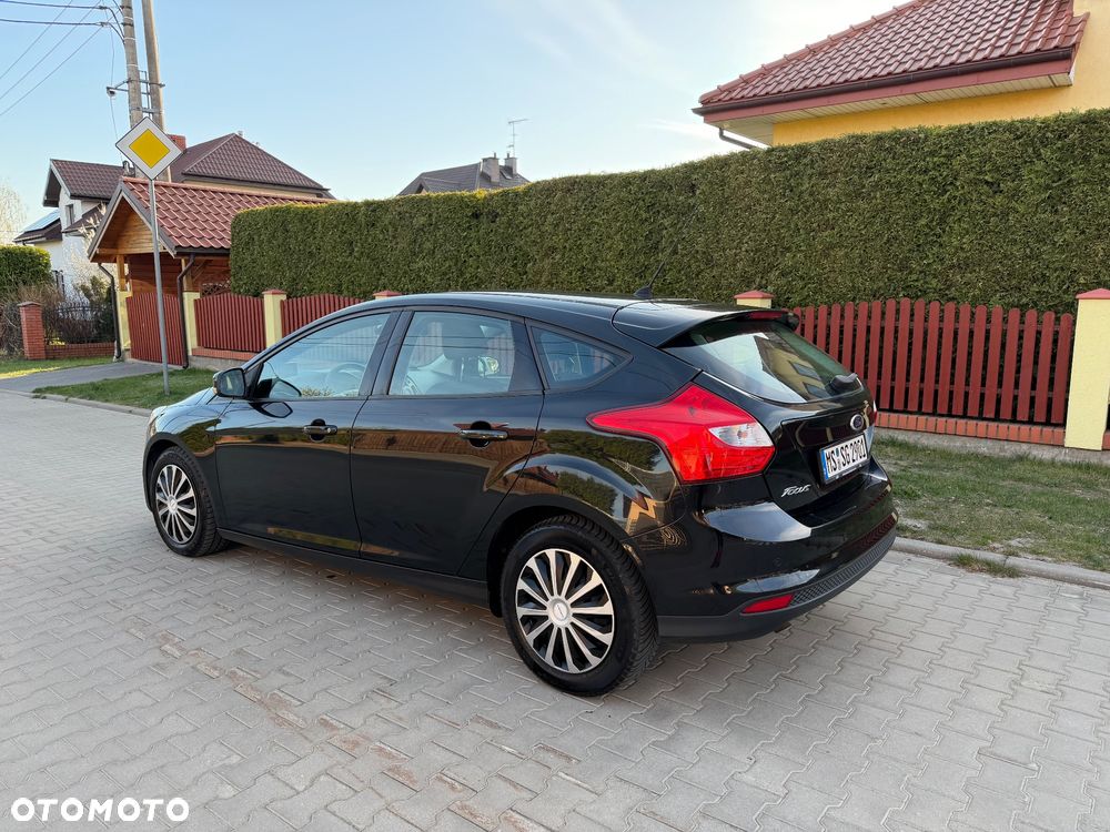 Ford Focus 1.6 TDCi DPF Champions Edition - 4