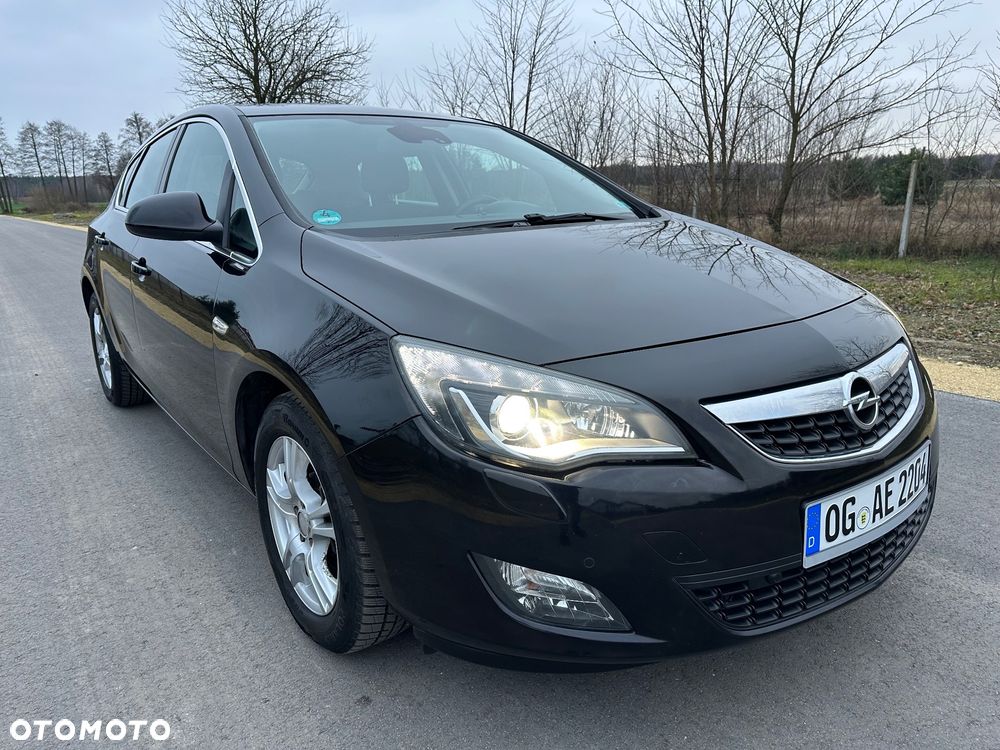 Opel Astra 1.4 T Cosmo - 22