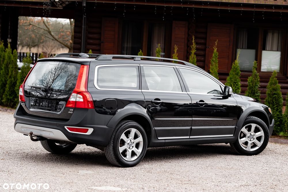 Volvo XC 70 D5 AWD Momentum - 15