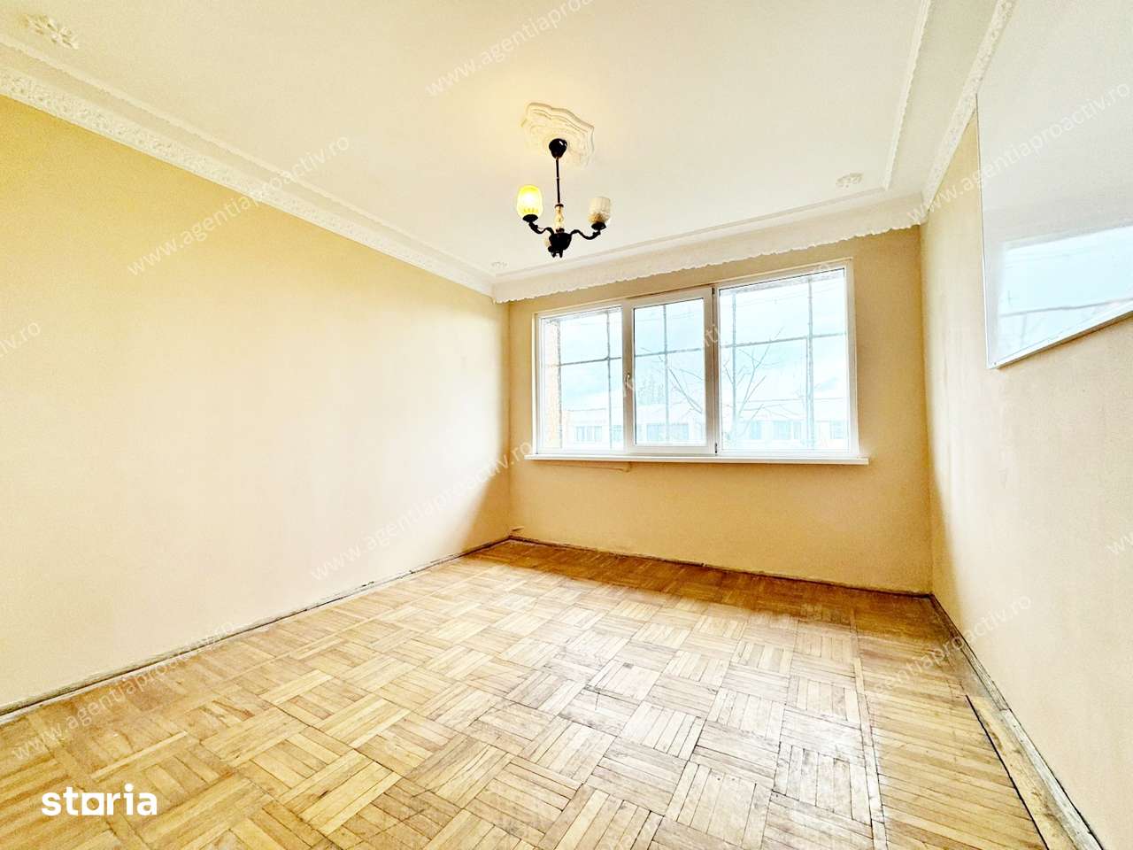 Apartament cu 3 camere, în cartierul Micro 16, 70 mp. - Imagine principală: 2/9