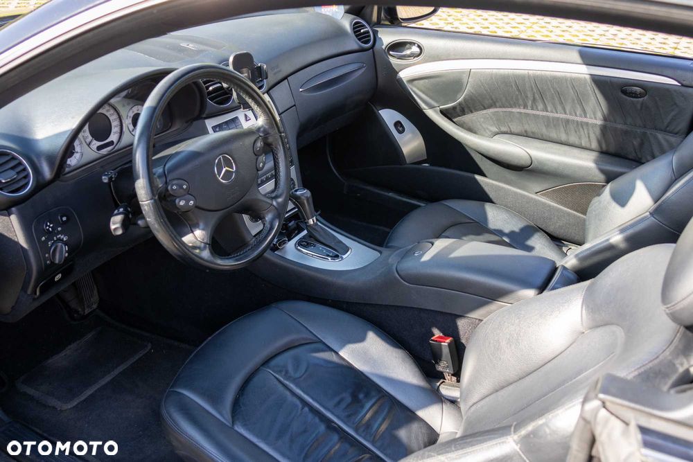 Mercedes-Benz CLK - 8