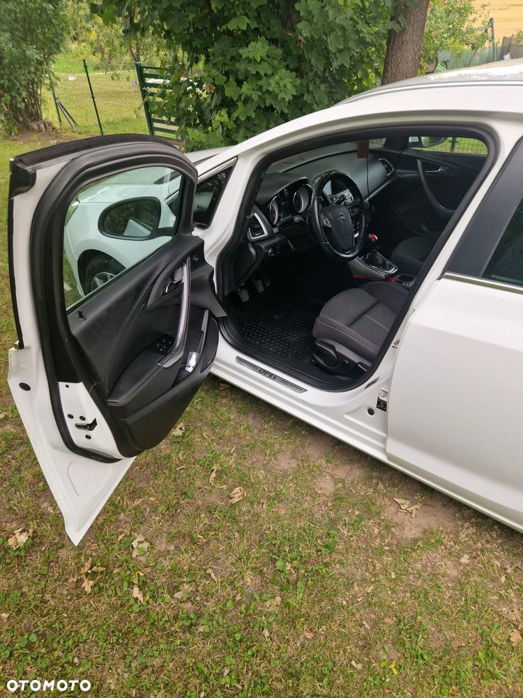 Opel Astra 2.0 CDTI DPF SportsTourer Edition - 7