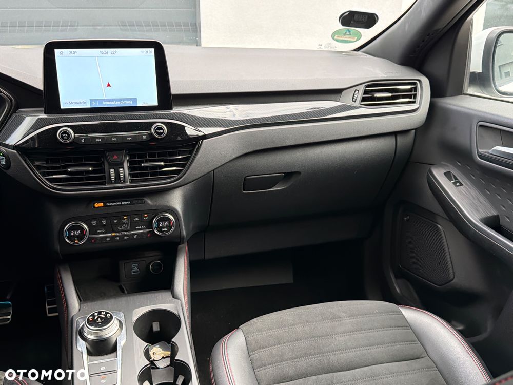 Ford Kuga 2.5P PHEV FWD ST-Line X - 13