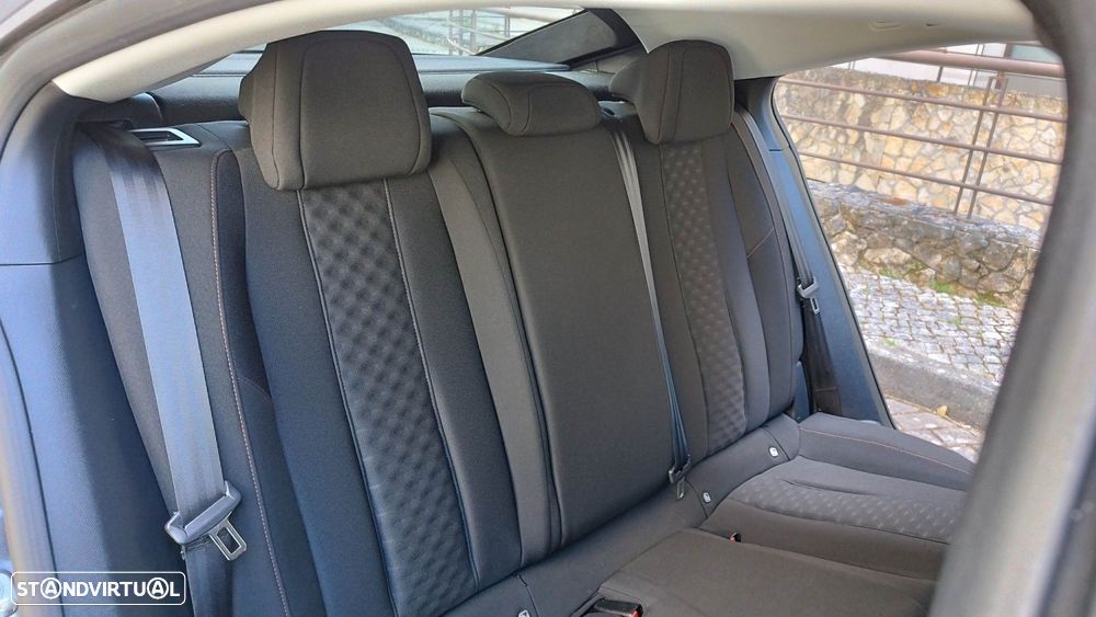 Peugeot 508 1.5 BlueHDi Allure Pack EAT8 - 34