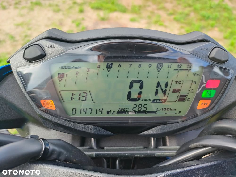 Suzuki GSX - 8