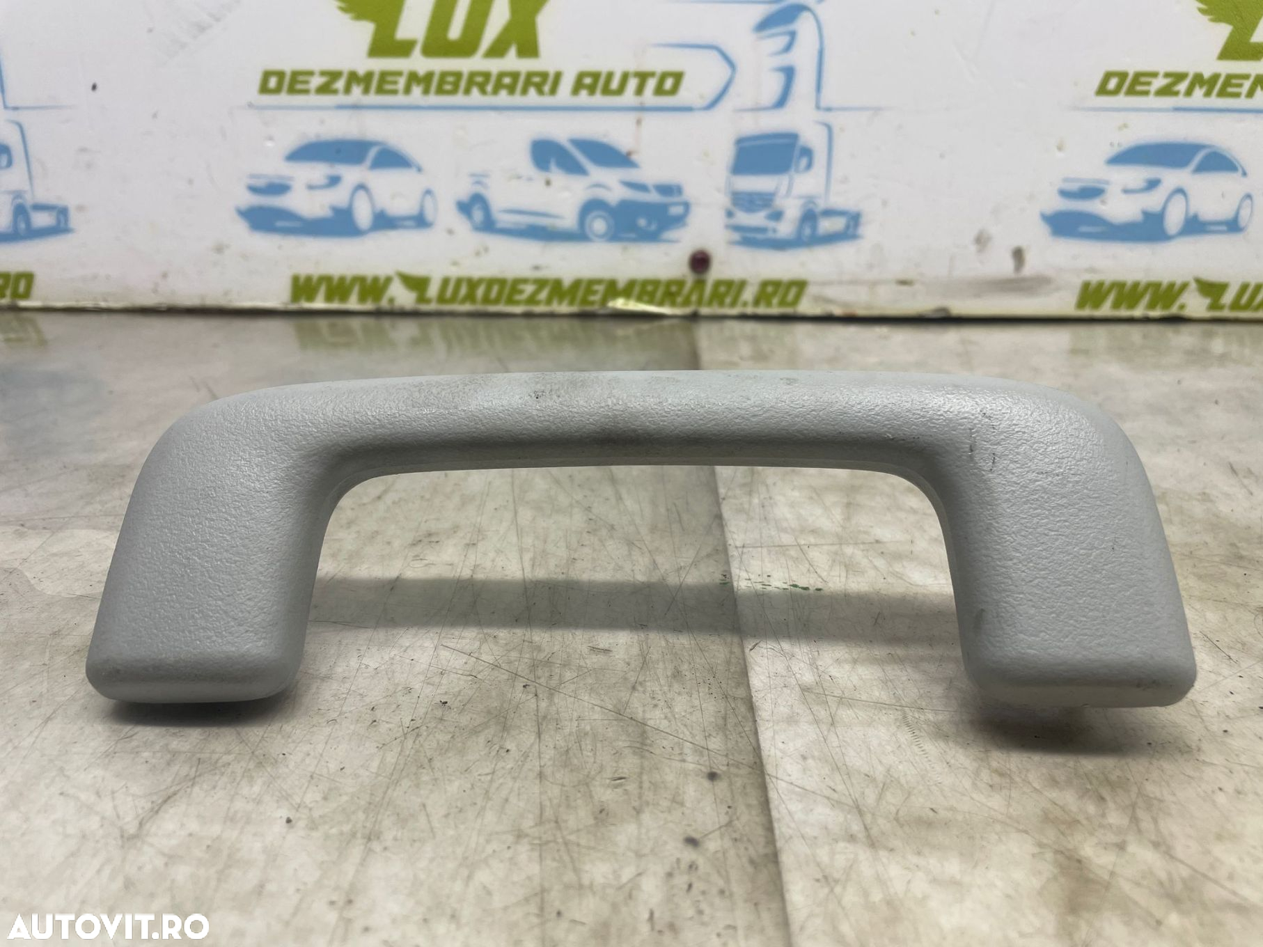 Maner plafon interior dreapta fata Mitsubishi ASX 1 [2010 - 2012] 1.8 - 2