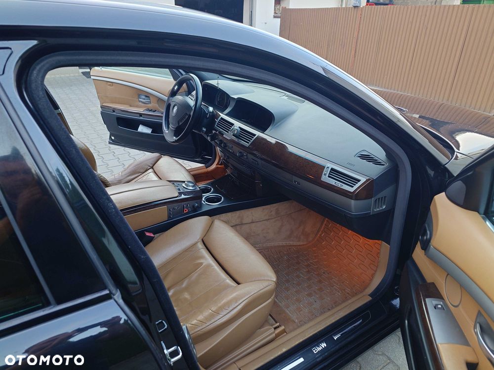 BMW Seria 7 - 5