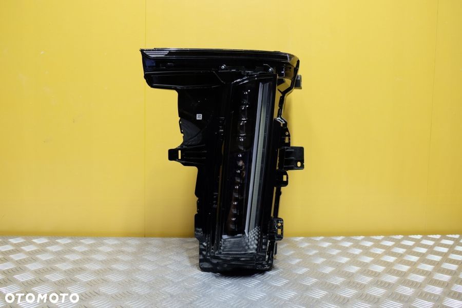 CADILLAC LYRIQ 2023 2024- REFLEKTOR LAMPA FULL LED L USA - 1