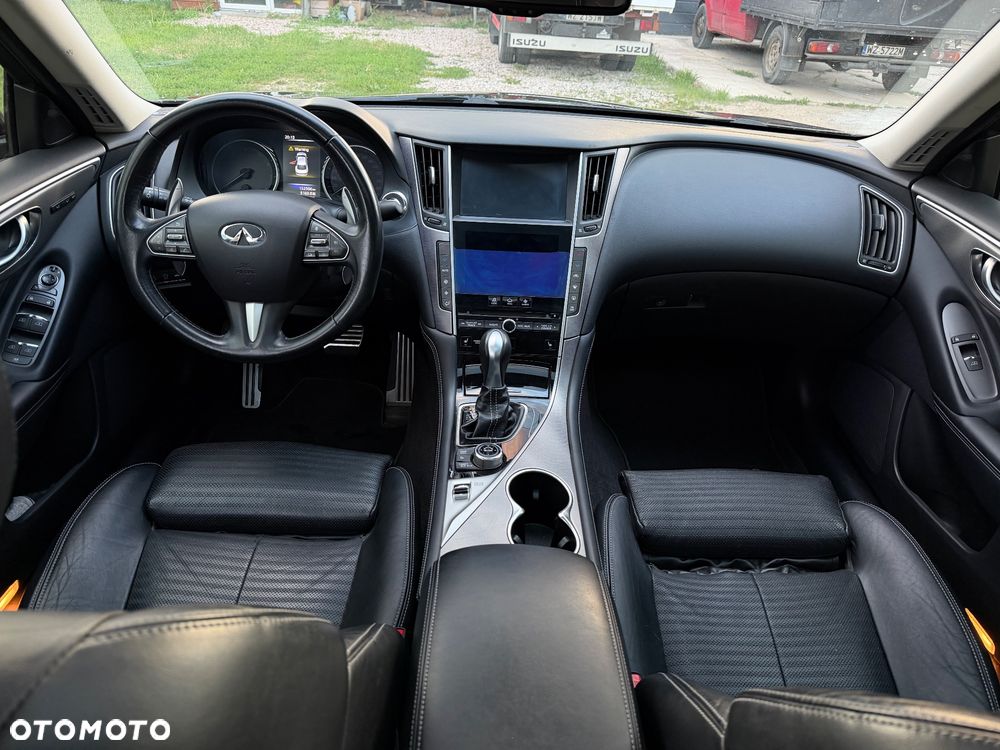 Infiniti Q50 2.0t Premium Sound Studio by Bose - 14