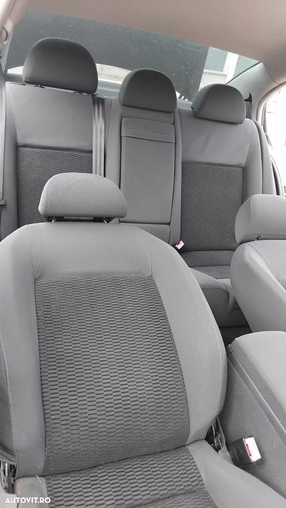 Skoda Superb 2.0 TDI Comfort - 10