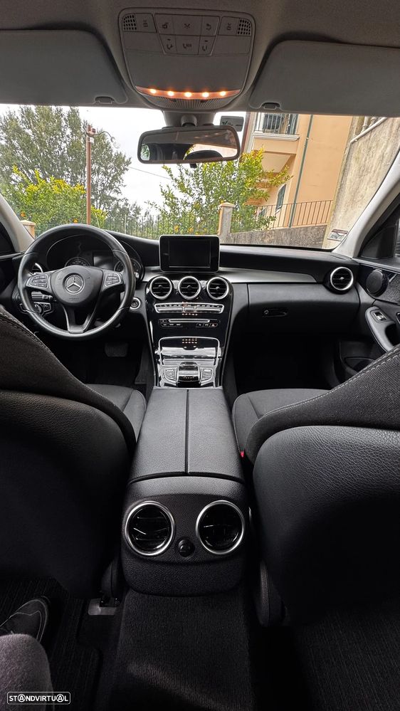 Mercedes-Benz C 200 - 18