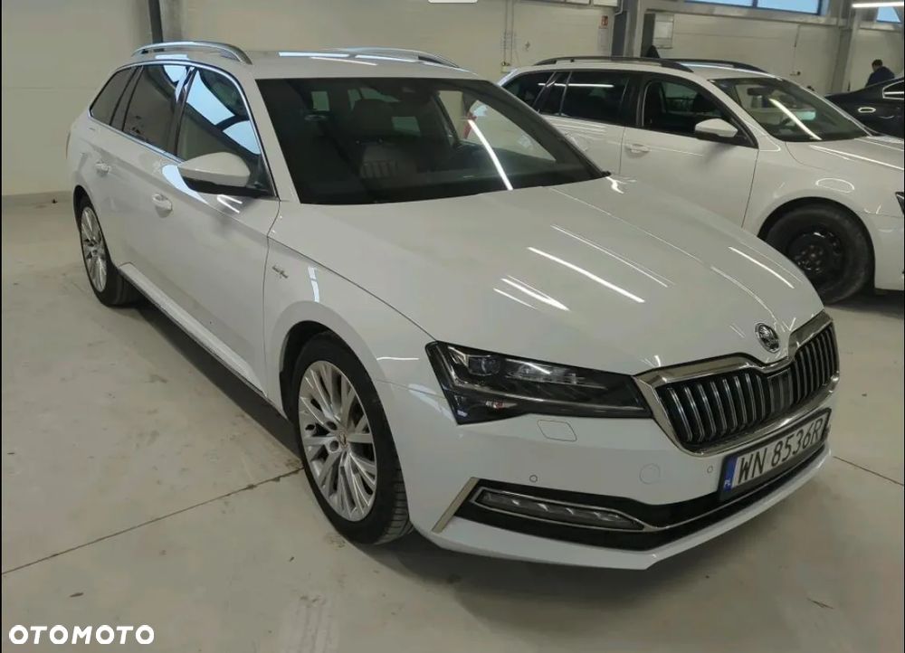 Skoda Superb 2.0 TSI L&K DSG - 2