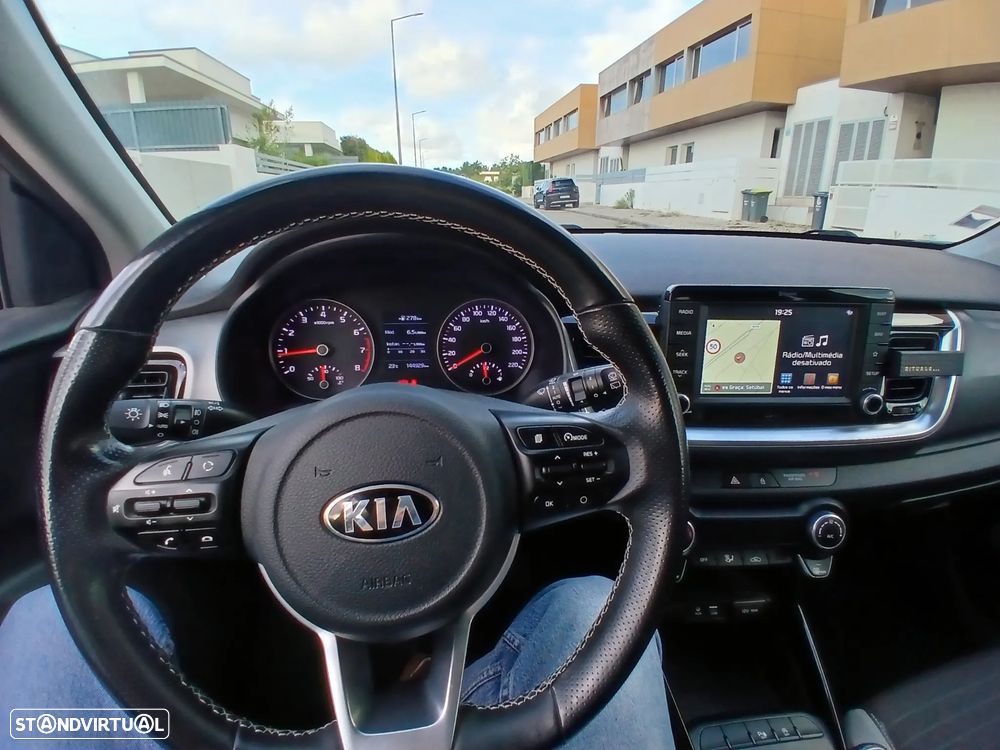 Kia Stonic 1.0 T-GDI TX - 24