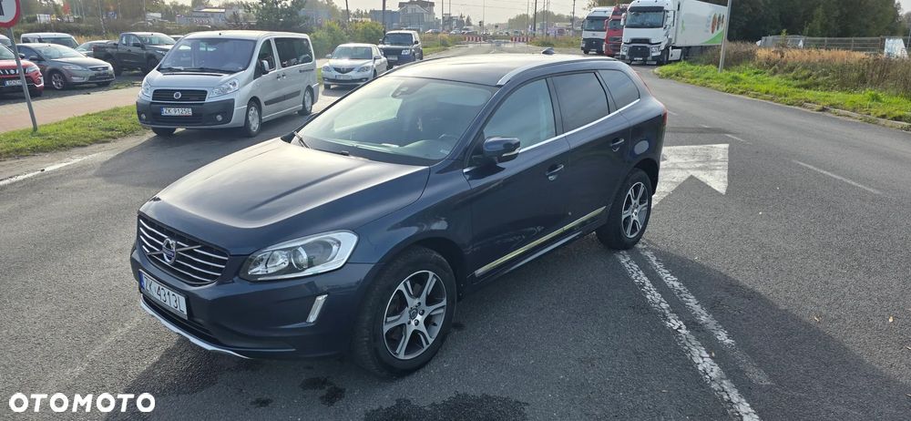 Volvo XC 60 D4 Drive-E Momentum - 16