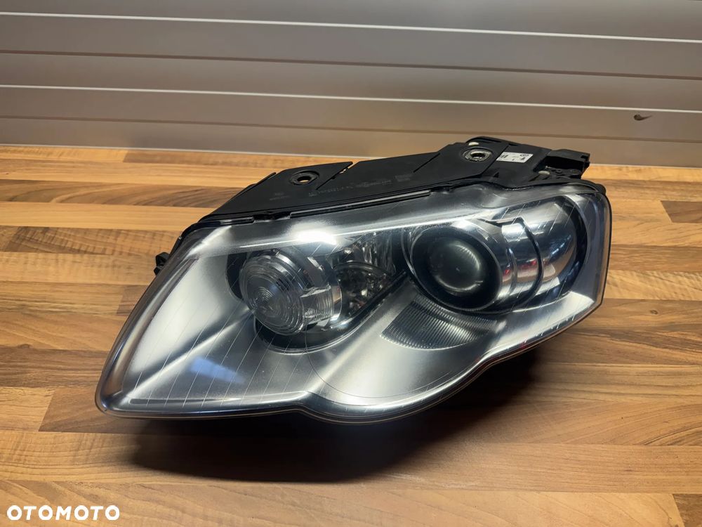 LAMPA XENON LEWA VW PASSAT B6 BIXENON SKRĘTNY 3C0941751K - 1