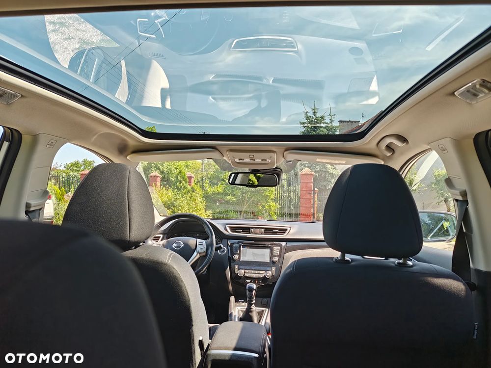 Nissan Qashqai 1.5 dCi N-Connecta - 6